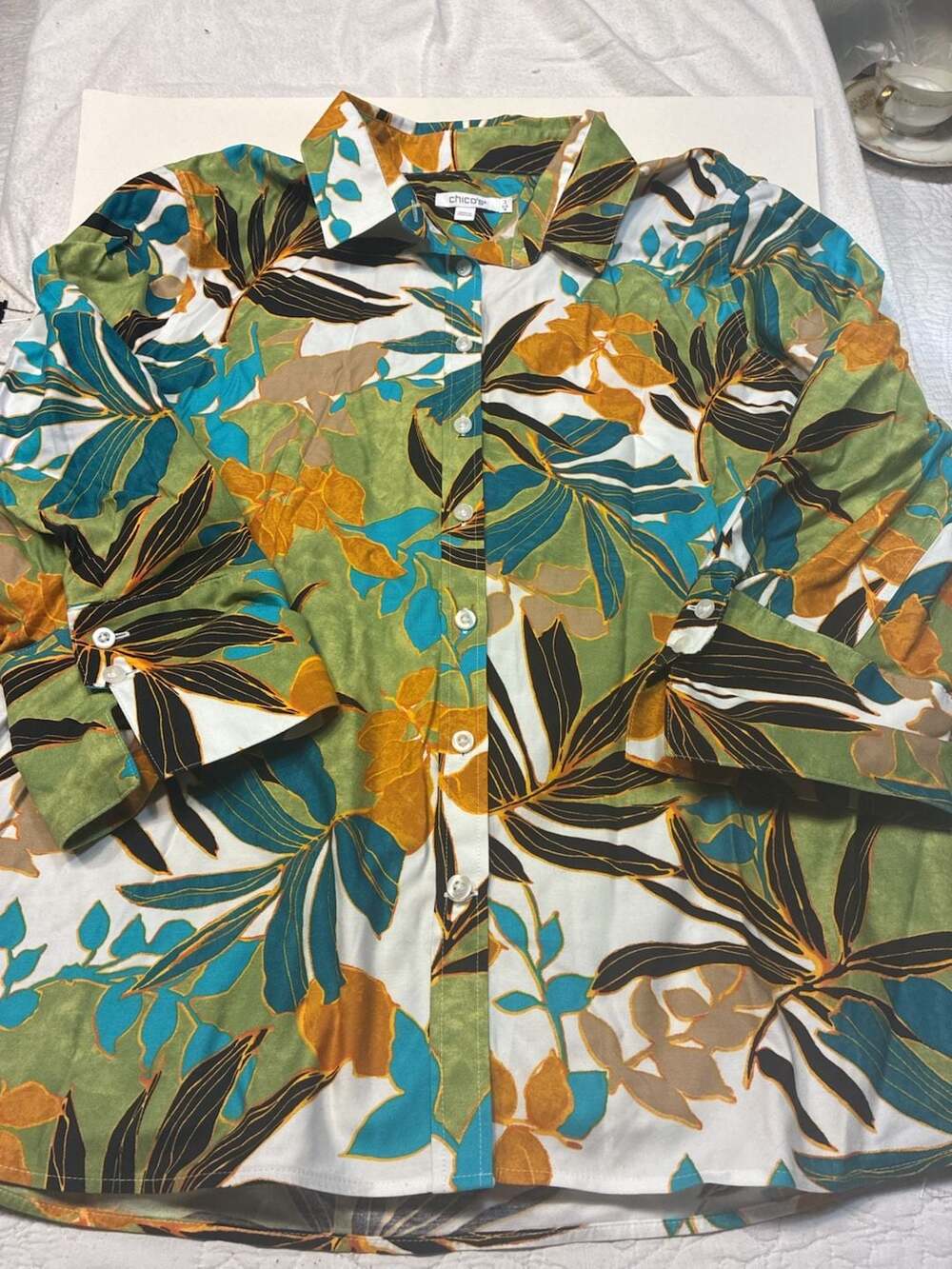 Chico's Women's Tropical Leaf Print Button-Up Shirt